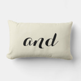 "および"ストライプのなバックオフの白の枕 ランバークッション