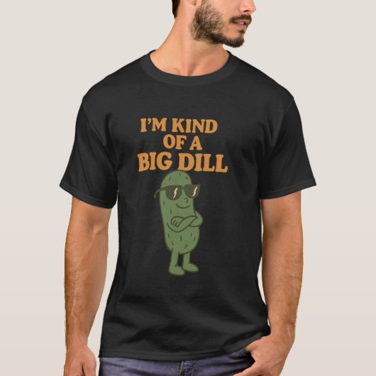 おれって結構大きなキュウリ?面白いピクルス・パンのTシャツ Tシャツ (正面)