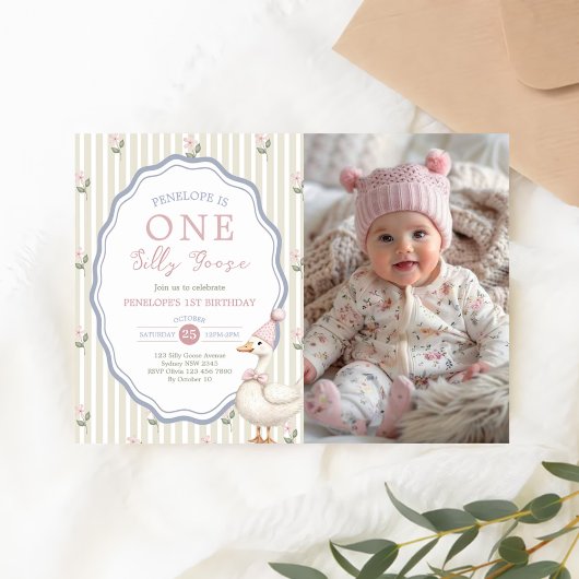 おバカなヒヨコちゃんの花柄1歳誕生日写真 招待状