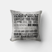 おパーソナライズされた客様のファミリルール付き クッション (正面)