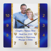 おパーソナライズされた年結婚配のカップルへの贈り物 スクエア壁時計 (正面)