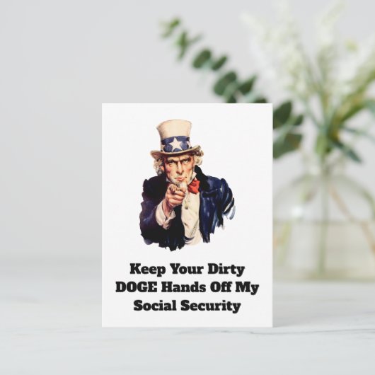 お保前の汚い犬が私の社会保障を引き離す ポストカード (スタンド正面)