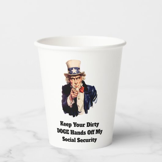 お保前の汚い犬が私の社会保障を引き離す 紙コップ (正面)