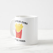 お保前の目はフライ コーヒーマグカップ (正面左)