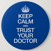 お保医者さんを信じて 缶バッジ (正面)