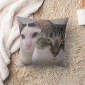 お保友達と敵が猫を近づける クッション (ブランケット)