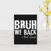 お兄さんたち、3年生の学校が始まるよ！初日のやつ カード (黄色い花)