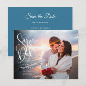 お写真を飾る 縁起の良い 白いスクリプト 現代的なデザインの「Save the Date」カード 案内ポストカード (正面/裏面)