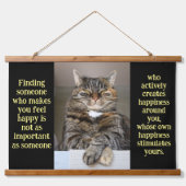 お前のタペストリーを見ぶら下がったているグレー猫 吊り下げ型タペストリー (正面)