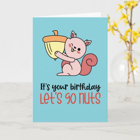 お前の誕生日は行くぞナッツおもしろい誕生日 カード (黄色い花)