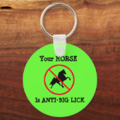 お前の馬はアンチが大舐めだ キーホルダー (正面)