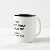 お前は始終驚く ツートーンマグカップ (正面右)