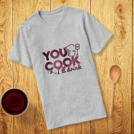 お前調理師ブルゴーニュ・フォイルタイポグラフィを飲むおもしろい Tシャツ