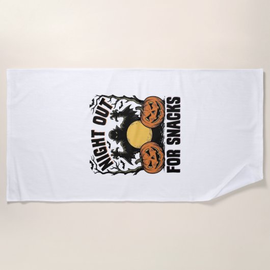 お化けのカボチャの夜の芸術のある面白いヴァンパイアのTシャツ ビーチタオル (正面)
