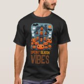 お化けの季節の雰囲気 Tシャツ (正面)