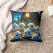 お化け夜の墓地 かわいいハロウィンの幽霊 クッション (ブランケット)