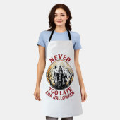 お化け屋敷のハロウィーン ビンテージの彫刻Tシャツ_1 エプロン (着用した状態)