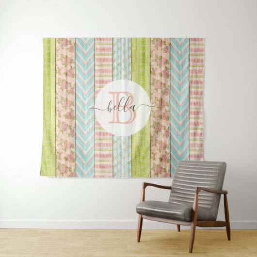 お名前のモノグラム シャビーなバラのサビれた木の家の装飾 タペストリー (インサイチュ(横))