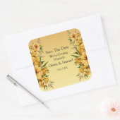 お名前を入れて、保存日付を、黄金の黄色の花 スクエアシール (封筒)