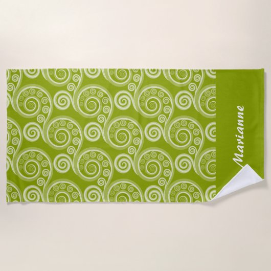 お名前スタイリッシュグリーン自然インスパイアファーンカール ビーチタオル (正面)