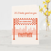 お名前入りの26.2ツインシティーズマラソンおめでとう カード (黄色い花)