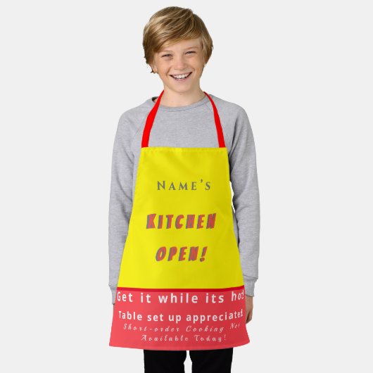 お名前入り キッチンオープン + 3つのコメント 面白いエプロン エプロン (着用した状態)