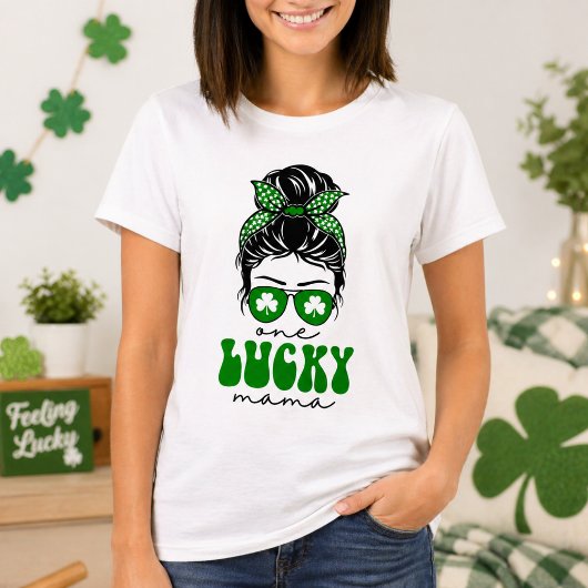 お団子ヘアのラッキーガール 1歳の誕生日 Tシャツ