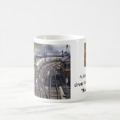 お土産マグカップ – GWR - "Bristolian"。 コーヒーマグカップ (中央)