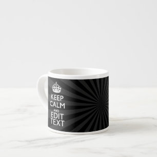お好きなテキストを入れたKEEP CALM 黒のサンburst エスプレッソカップ
