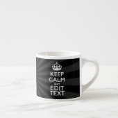 お好きなテキストを入れたKEEP CALM 黒のサンburst エスプレッソカップ (右)