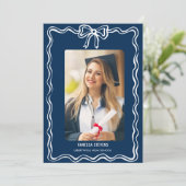 お嬢様ネイビー リボン 写真 卒業発表 招待状 (スタンド正面)