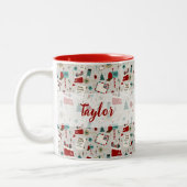 お子さまの名前入りのサンタへのクリスマスレター ツートーンマグカップ (左)