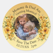 お子さんの写真 ママ パパ 結婚します ラウンドシール (正面)