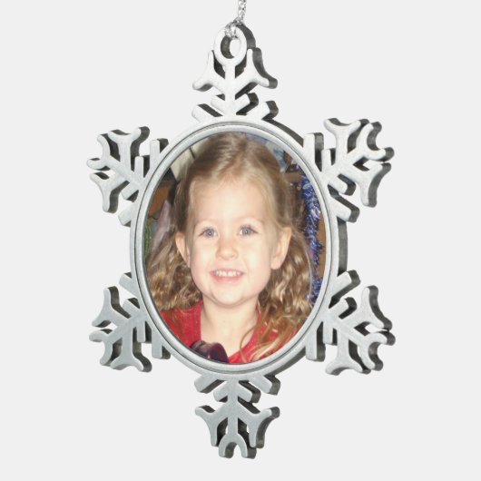 お子様の写真を追加してください スノーフレークピューターオーナメント (右)