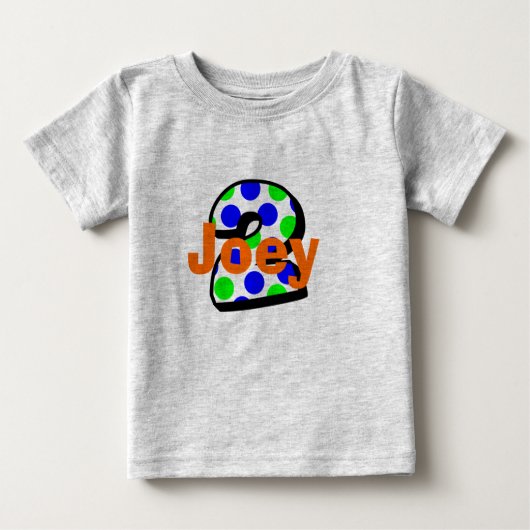 お子様の名前を追加する2番目の誕生日シャツ ベビーTシャツ (正面)