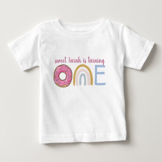 お子様の1歳の誕生日をオーダーメイドで ベビーTシャツ (正面)