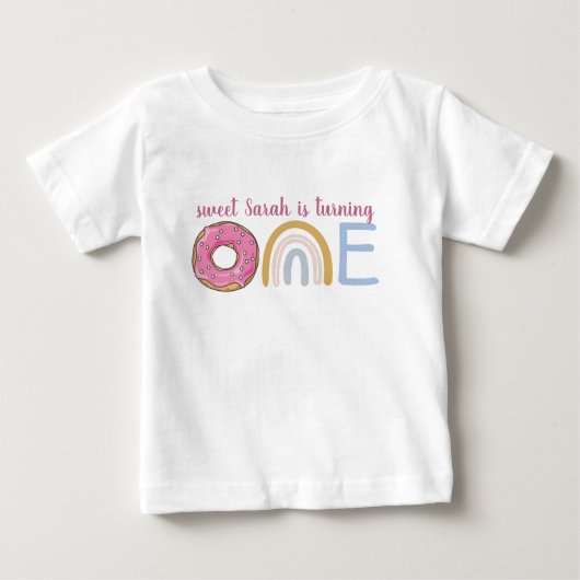 お子様の1歳の誕生日プレゼント ベビーTシャツ (正面)