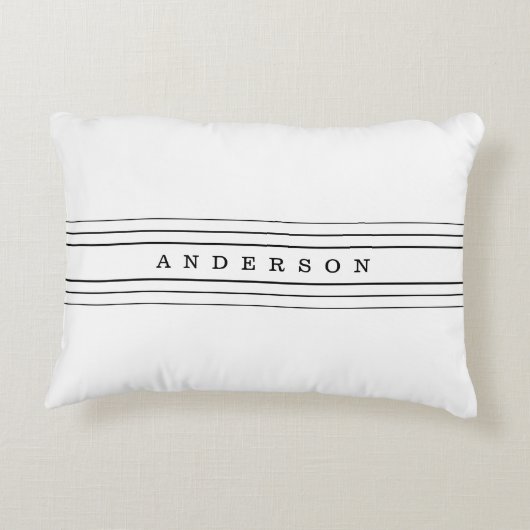 お客様のカスタム文字とモダンストライプ |黒と白 アクセントクッション (裏面)