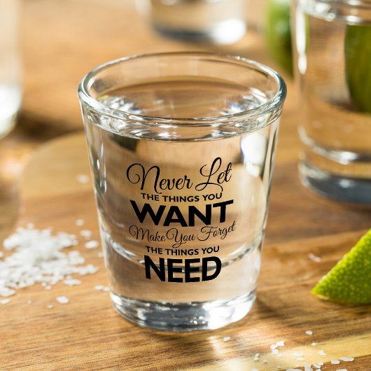 お客様のニーズに合わせてグラスを選ぶ ショットグラス