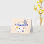 お客様のニーズに応える – かわいいクラウドのグリーティングカード カード (黄色い花)