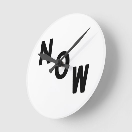 お客様の今の時刻 ラウンド壁時計 (傾斜)