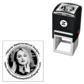 お客様の写真ポートレート#1NFラウンド名Webサイト セルフインキングスタンプ (インサイチュ)