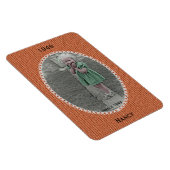 お客様の楕円形の写真名,日付 – オレンジ色のニットパターン マグネット (右側)