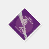 お客様の記念日ロマンチックなカップルが手を握って スタンダードカクテルナプキン (角)