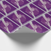 お客様の記念日ロマンチックなカップルが手を握って ラッピングペーパー (角)