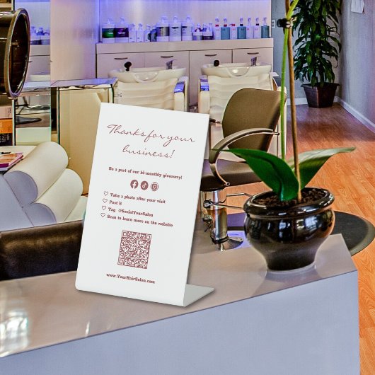 お客様への感謝のロゴのプレゼント 台座サイン