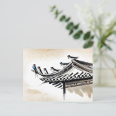 お寺の屋根に眠るツバメ中国の ポストカード (スタンド正面)