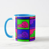 お尻のポップアートを舐めているCAT マグカップ (左)