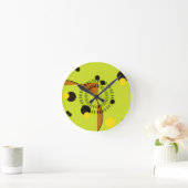 お尻の緑と黒の幾何学円パターン ラウンド壁時計 (ホーム)