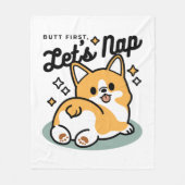 お尻最初に、レッツ昼寝 – かわいいコーギお尻漫画 フリースブランケット (正面)